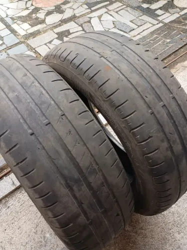 2 PNEUS ARO 15 GOODYEAR 195/65 MEIA VIDA BONS.