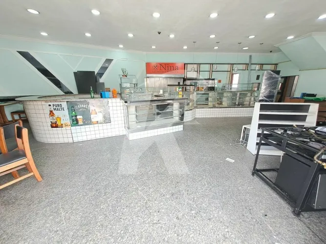 Salão comercial 220 m², 2 banheiros, Bairro de Santana, Zona Norte