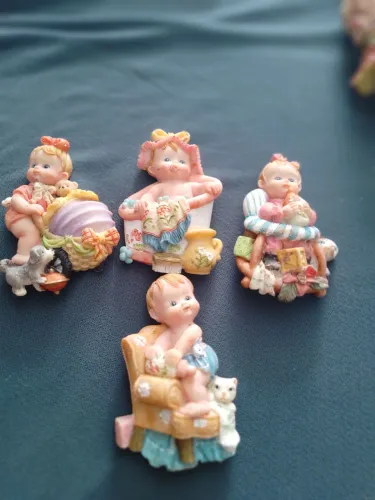 Imã de geladeira 17 peças infantil