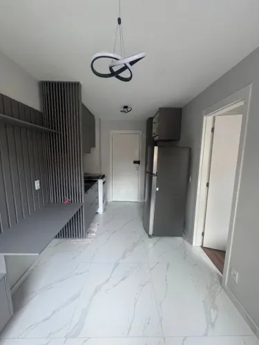 Studio impecável para alugar Santa Cecília (5 min do metrô Marechal Deodoro)