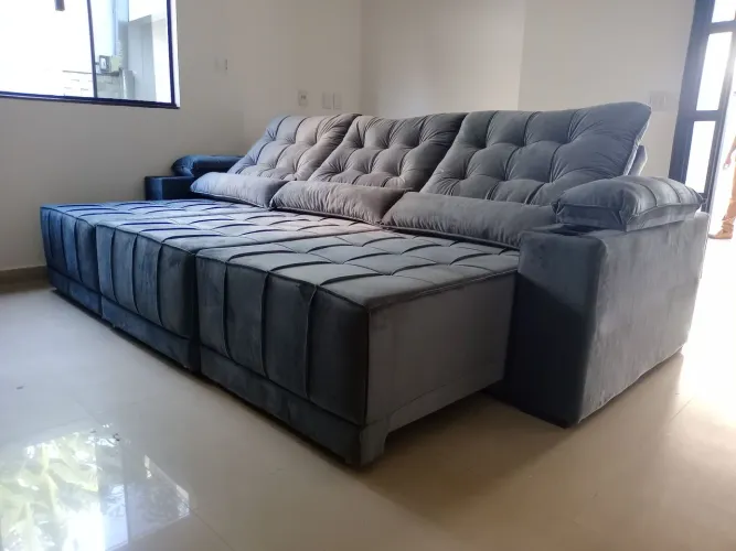 Sofá retrátil e Reclinável Lançamento! Com portas copos e molas no assento 