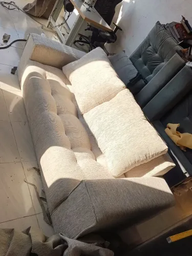 Vendo esse sofá novo 2 m de comprimento pela penas r$ 550