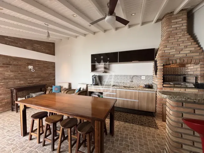 Casa à venda - Condomínio Vila das Palmeiras - Jundiaí-SP