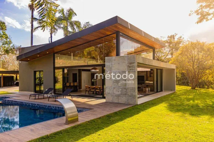 Chácara com 4 quartos à venda, 8248 m² por R$ 3.900.000 -Bairro Freguesia da Escada - Guar