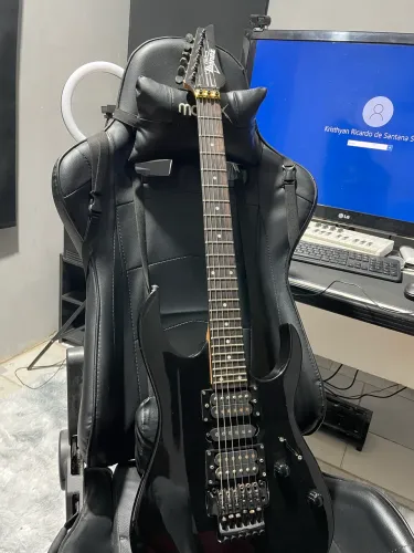 Guitarra Ibaniz RG250