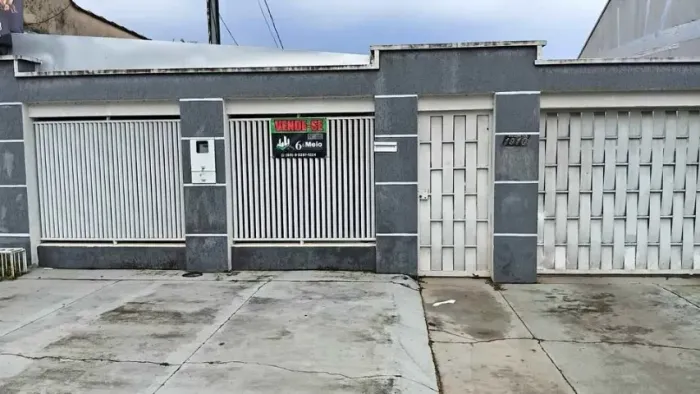 ¨Casa localizada ALEIXO
