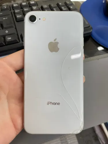 iPhone 8