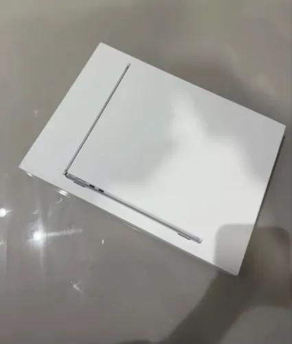 Macbook Air M5 2026 13 16/512Gb - LACRADO - TODAS AS CORES