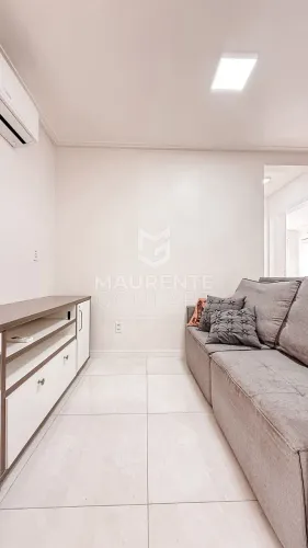 Apartamento com 2 dormitórios no Abraão