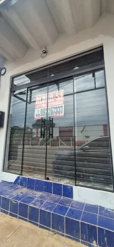 ALUGA-SE PONTO COMERCIAL