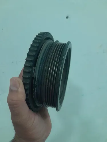 Polia do virabrequim original do onix 