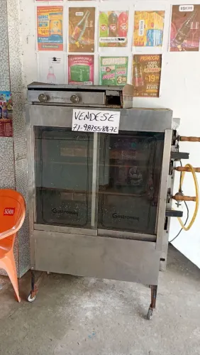 Vendo máquina de assar frango e chapa de hambúrguer