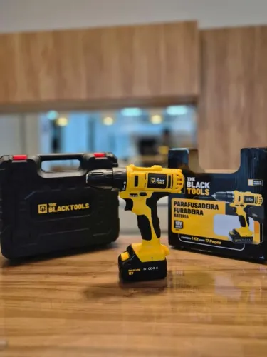 Parafusadeira 12V The Black Tools com Kit Completo