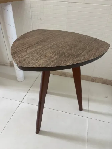 Mesinha de canto 
