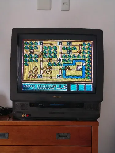 Tv Panasonic PV-M2776 Omnivision com VHS