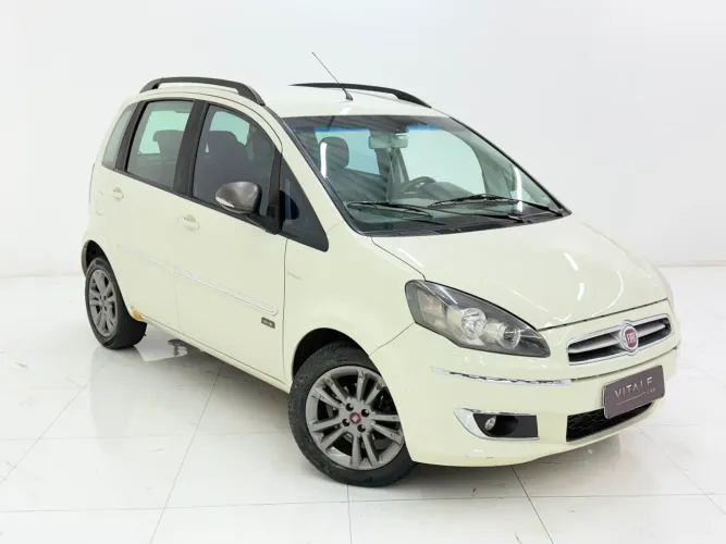 Fiat Idea Essence Dualogic 1.6 Flex 16V 5P 2015