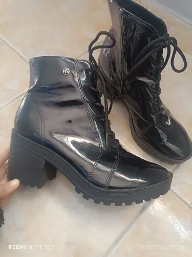 Troco Bota Via Marte Tamanho 39   troco por Outra Bota Tamanho 35 ou 36 