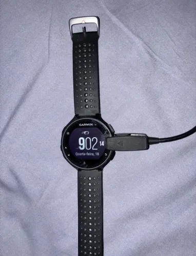 Garmin forerunner 235