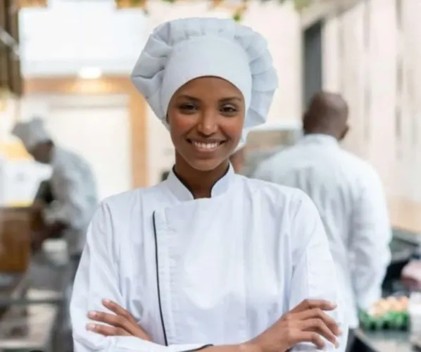 Vaga para auxiliar de cozinha.
