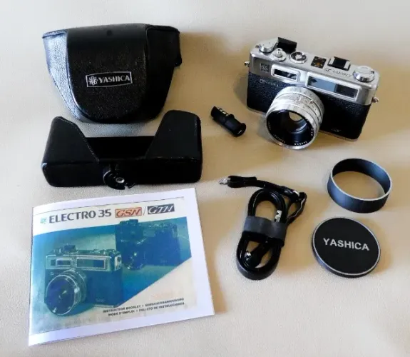 Camera Yashica Electro 35 GS - Perfeito estado - Toda Funcional