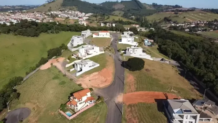 TERRENO 312m² - PINHALZINHO SP