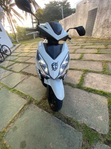 Honda Elite 125 - 2020 - R$ 8.700,00