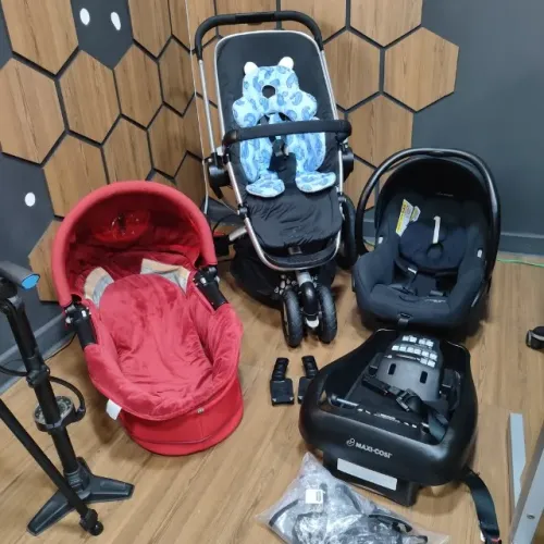 carrinho quinny buzz 3 + bebê conforto maxi-cosi + moisés bébé confort
