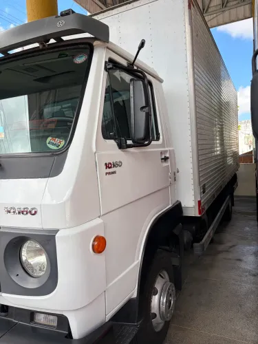 Caminhão 10160 2018