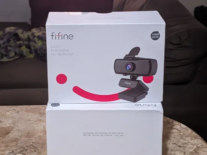 WEBCAM Fifine K420 1440P 30FPS - NUNCA USADA!