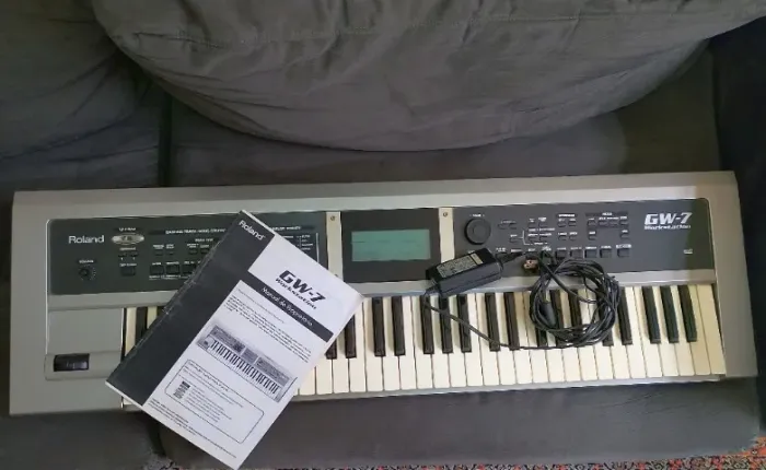 Teclado GW-7 Roland arranjador