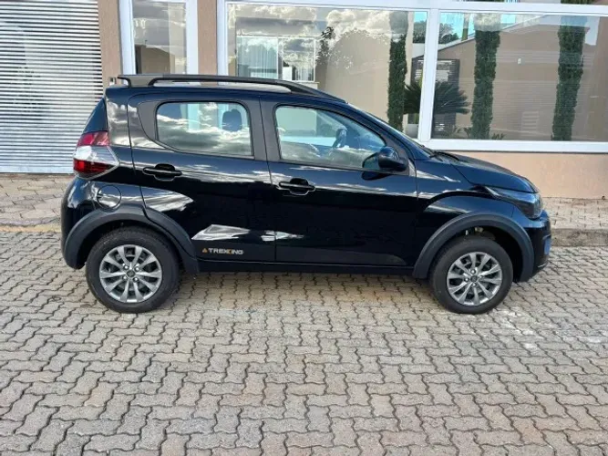 Fiat Mobi Trekking 1.0 Flex 5P 2022