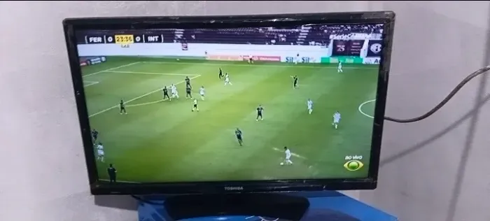 TV MONITOR 24 POLEGADAS