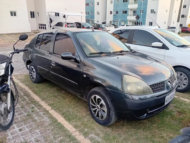 Renault Clio Authentique 1.0/1.0 Hi-power 16V 3P 2024