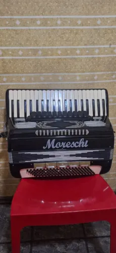 Acordeon  Moreschi  120