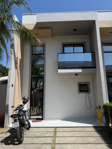 Casa duplex a venda no Eusébio 