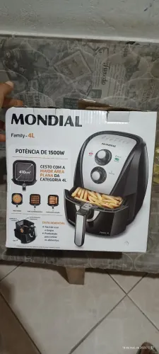 Fritadeira Sem Óleo Air Fryer Mondial AFN-40-BI-PL 4L - Preta -127v