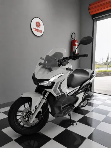 Honda ADV 150/ABS KM23.500 Único dono revisada com garantia 