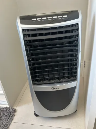 Climatizador de ar frio Midea