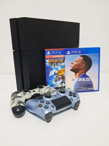 PS4 FAT -2 CONTROLES - 2 JOGOS-