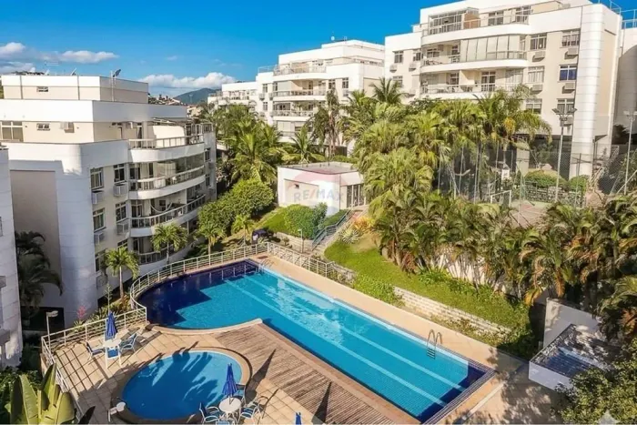 Preço Reduzido! Apartamento 3 Quartos (1 Suíte) | Varanda Gourmet | 2 Vagas | Condomínio P