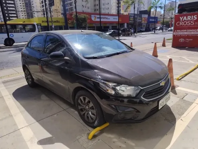 Chevrolet Onix Hatch Advantage 1.4 8V Flex Aut. 4P 2019
