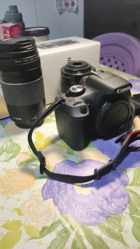 CAMERA DIGITAL CANON T7