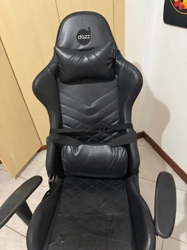 Cadeira gammer Dazz