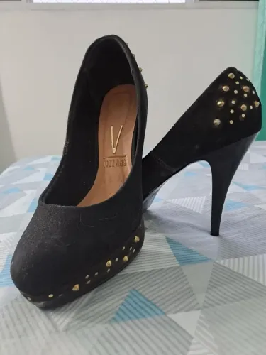 Sapato feminino de salto alto N° 38