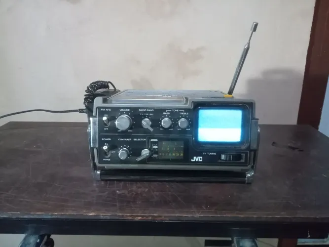 TV RADIO JVC 3050 FUNCIONANDO