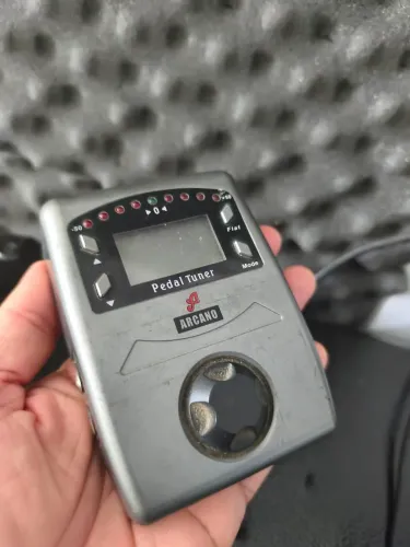 Pedal Analógico Afinador 