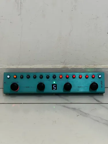 Pedaleira M-Vave Tank-G Pedal de Guitarra Cor Verde-Claro