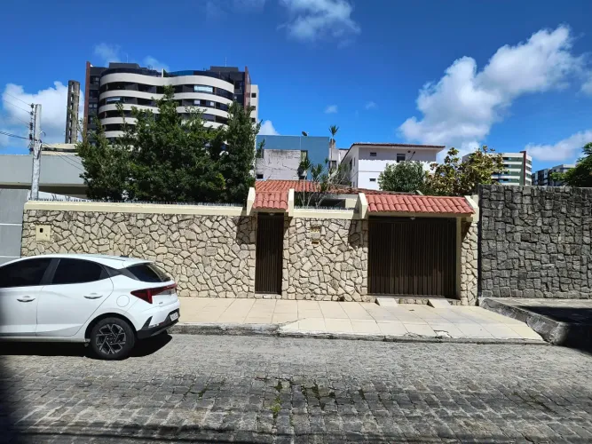Linda casa Residencial ou Comercial