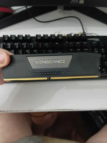 Memória RAM Corsair Vengeance, 32GB (1x32GB), 5200MHz, DDR5, CL40