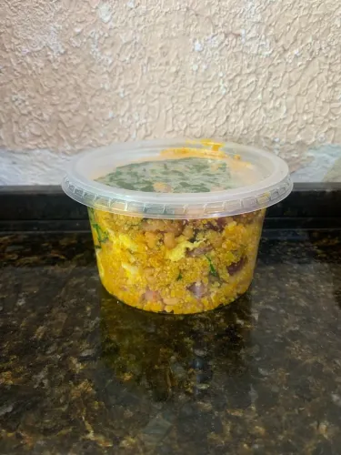 Cozinheiro(a) ou auxiliar de churrasqueiro